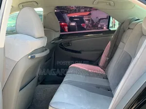 Toyota Crown 2006 Black