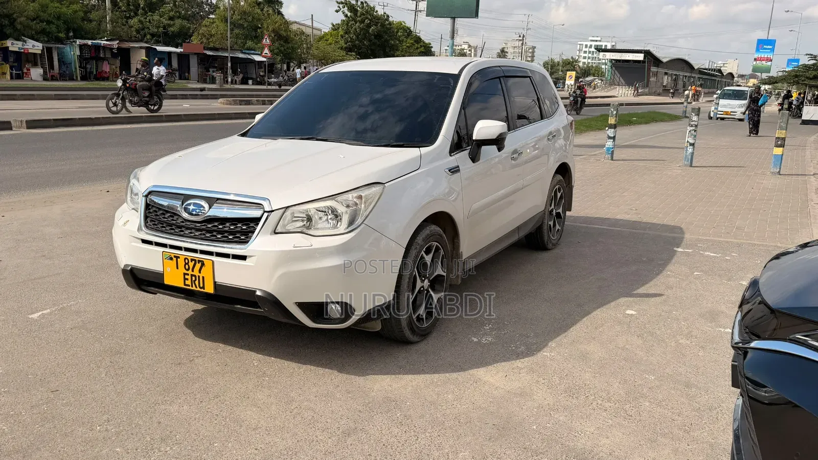 Subaru Forester 2.0XT Premium 4dr SUV AWD (2.0L 4cyl Turbo CVT) 2014 White