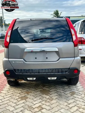Nissan X-Trail 2.0 Diesel 2011 Gray