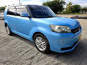 Toyota Corolla Rumion 2010 Blue