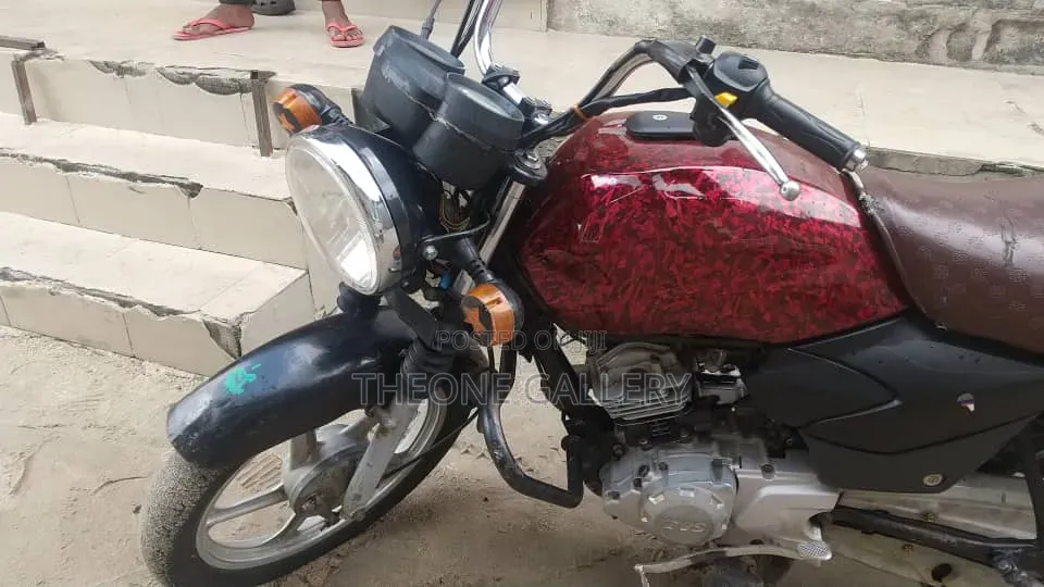 TVS 2022 Red