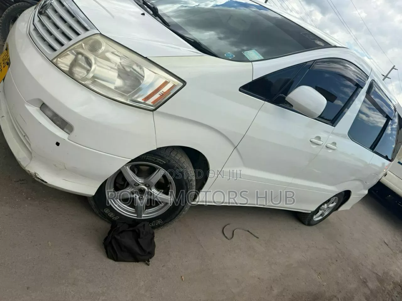 Toyota Alphard 2006 White