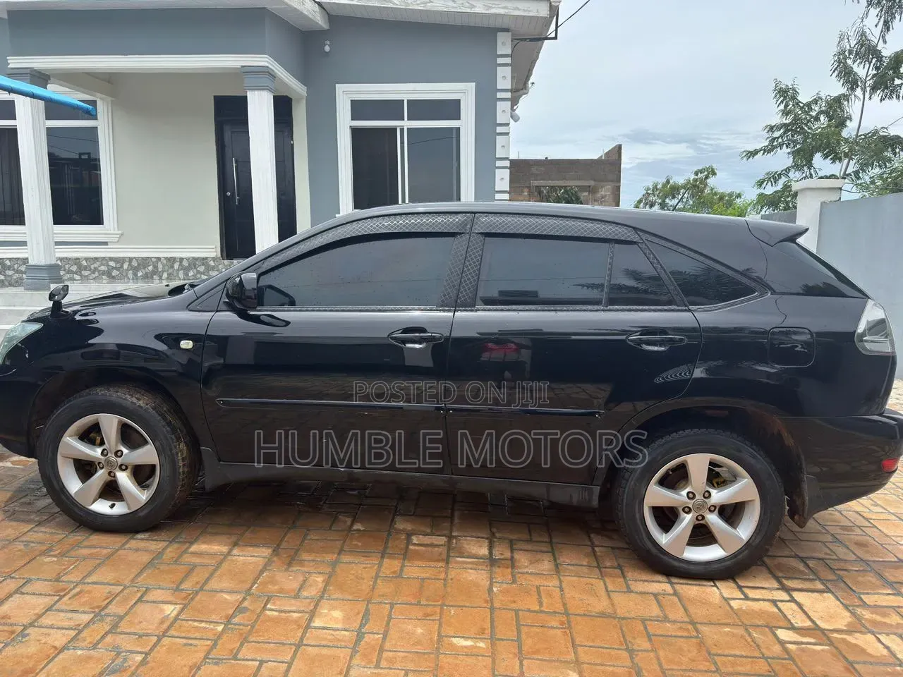 Toyota Harrier 2004 Black