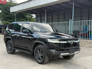 Toyota Land Cruiser 2021 Black