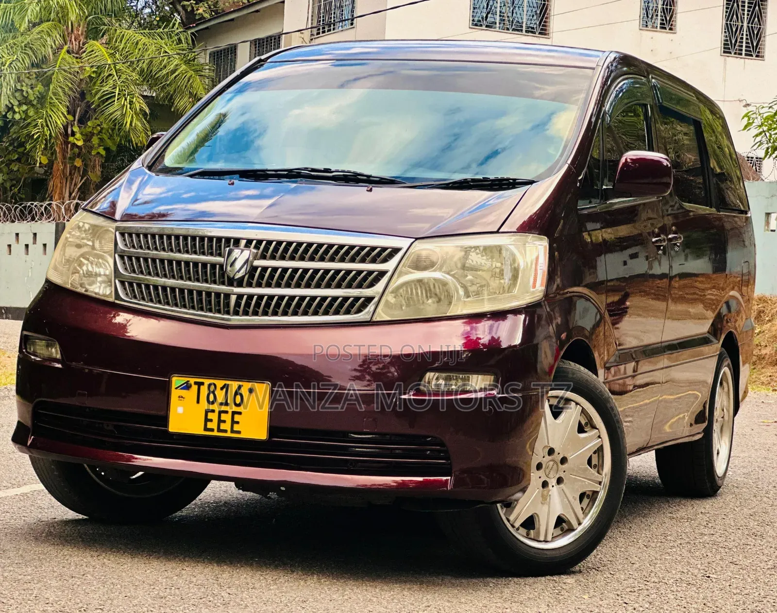 Toyota Alphard 2004 Maroon