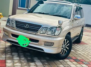Toyota Land Cruiser 2005 Gold