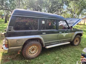 Nissan Patrol 1995 Gray