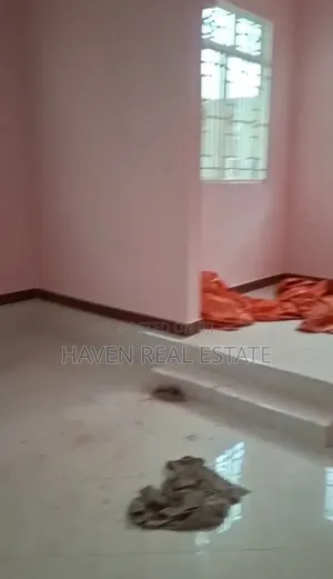 4bdrm House in Magharibi for rent