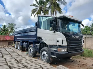 Scania P4340 Mende Tipa