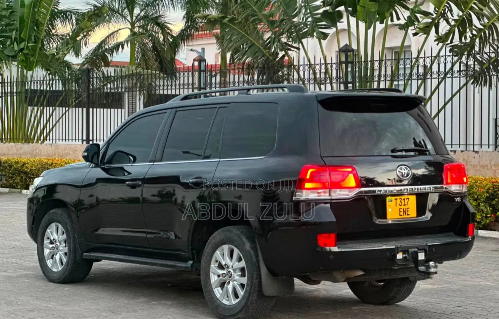 Toyota Land Cruiser 2021 Black