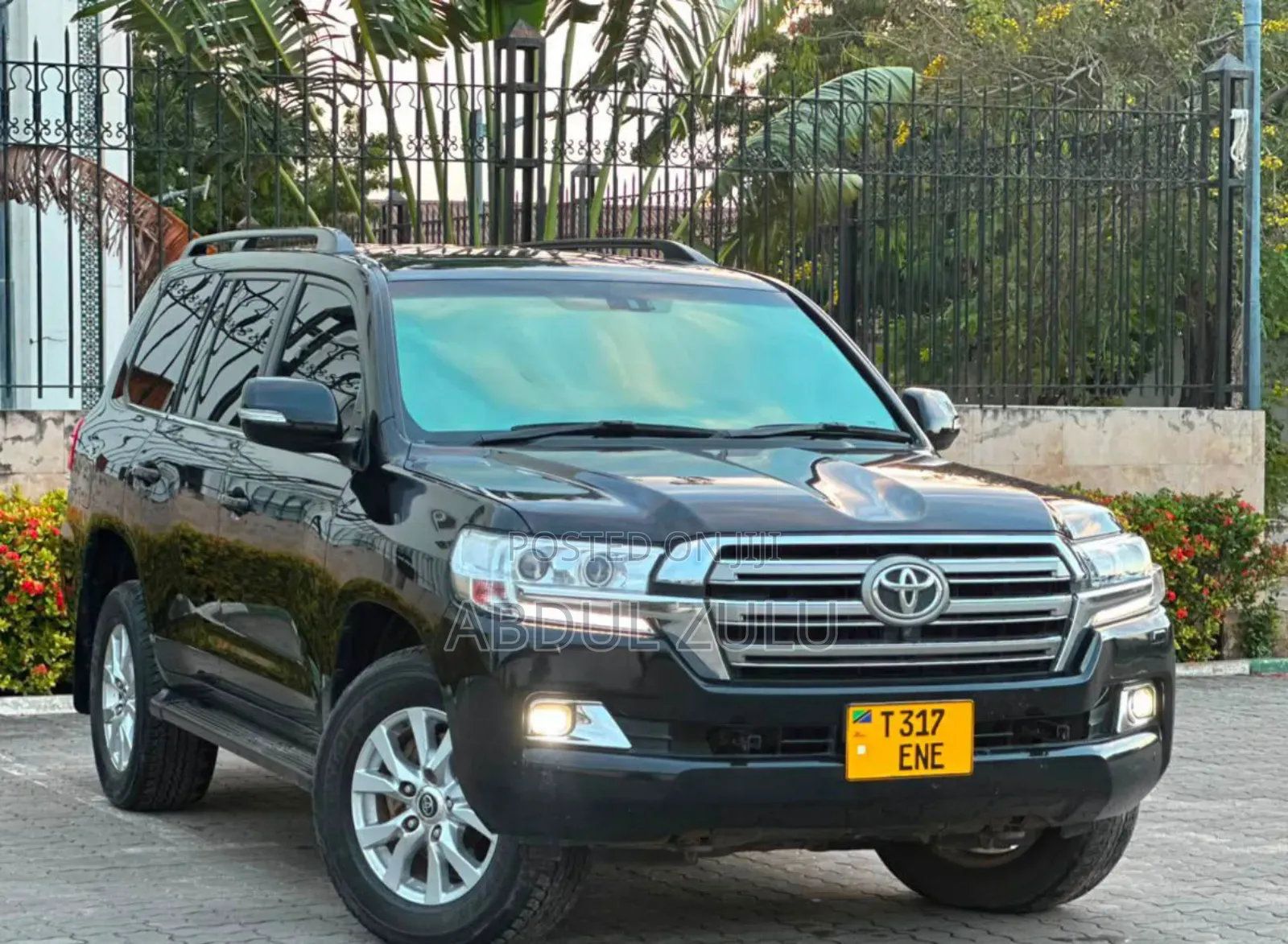 Toyota Land Cruiser 2021 Black