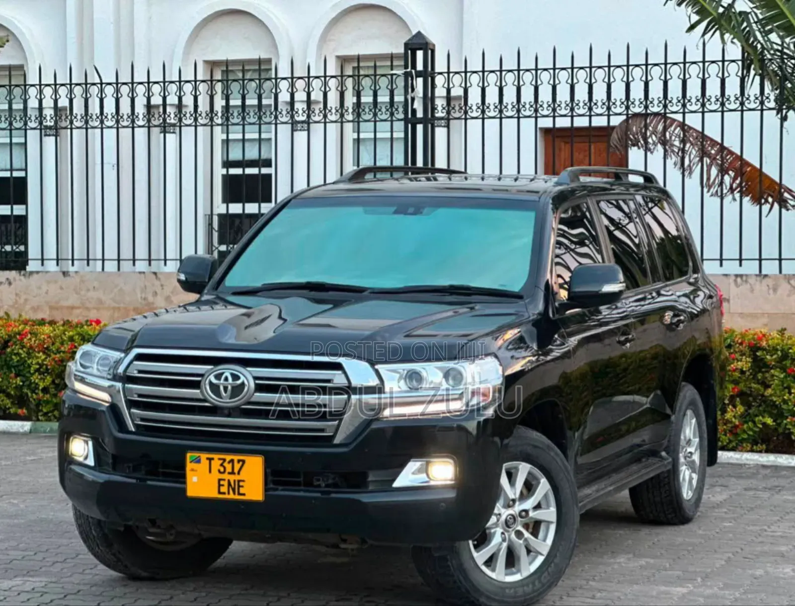 Toyota Land Cruiser 2021 Black