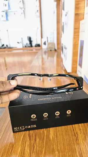 M08c Smartglasses Transparent Lenses