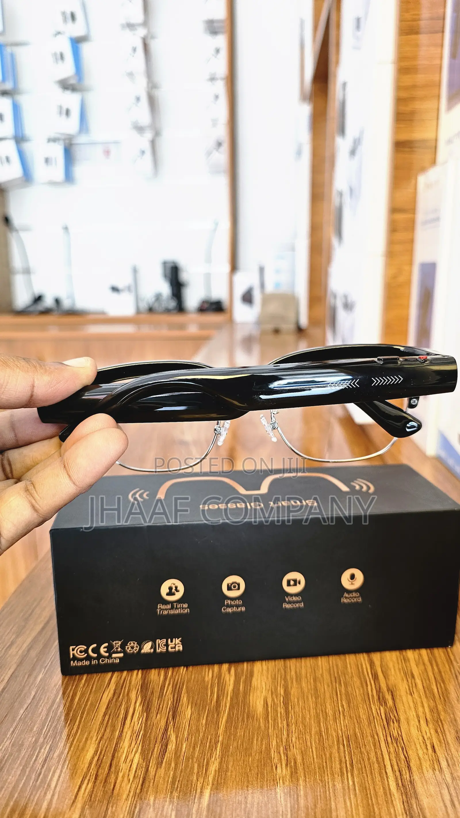 M08c Smartglasses Transparent Lenses