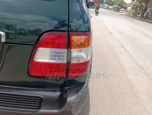 Taa Za Land Cruiser 100 Series Zinapatikana