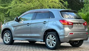 Mitsubishi RVR 2010 Gray