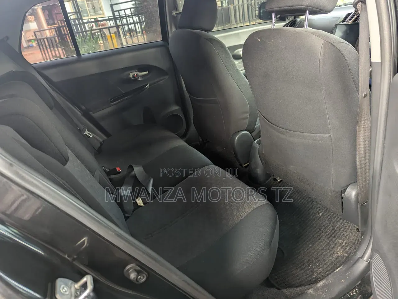 Toyota IST 2011 Black