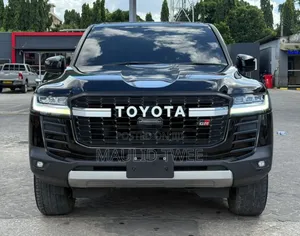 Toyota Land Cruiser 2023 Black