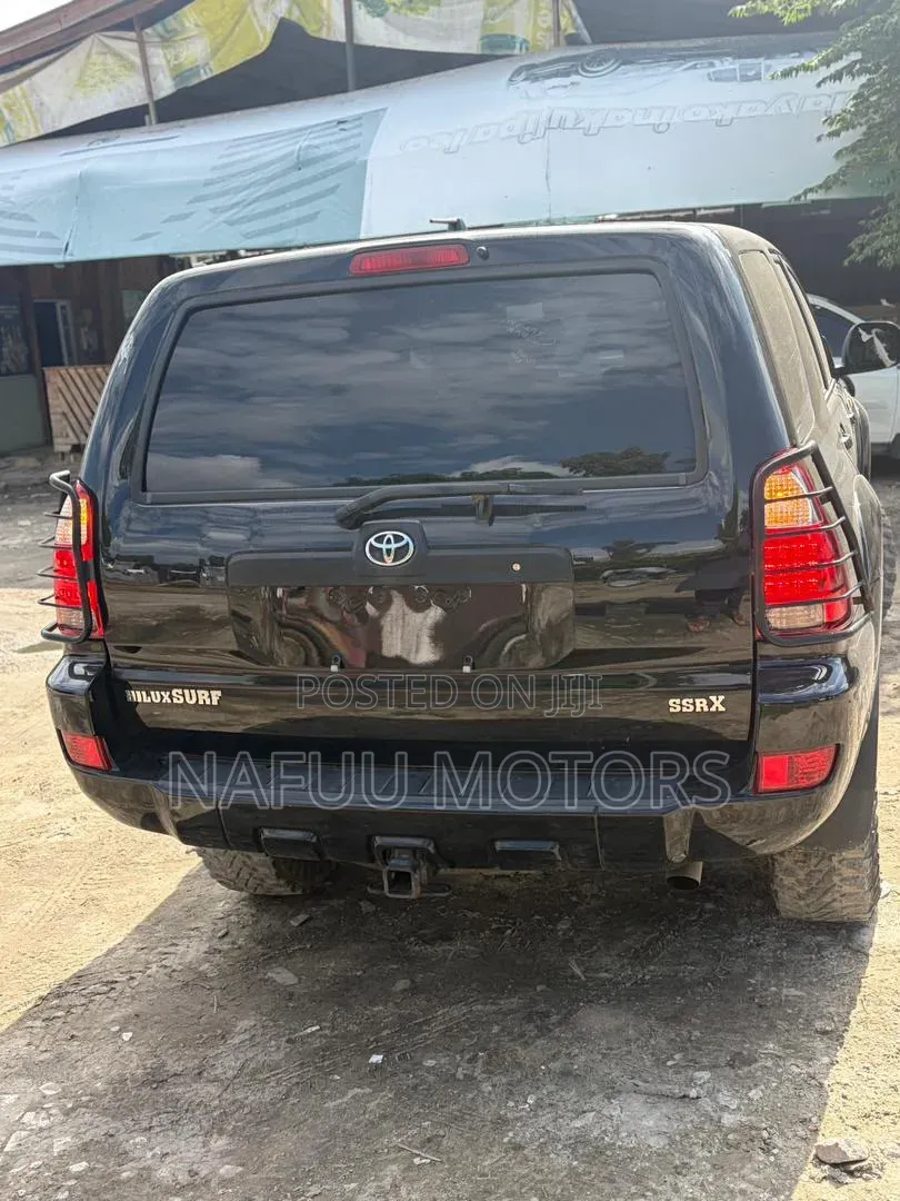 Toyota Hilux Surf 2006 Black