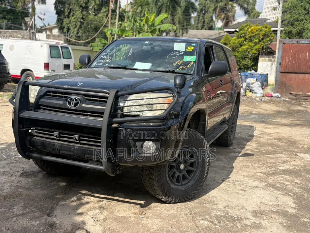 Toyota Hilux Surf 2006 Black