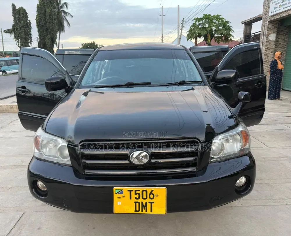 Toyota Kluger 2004 Black