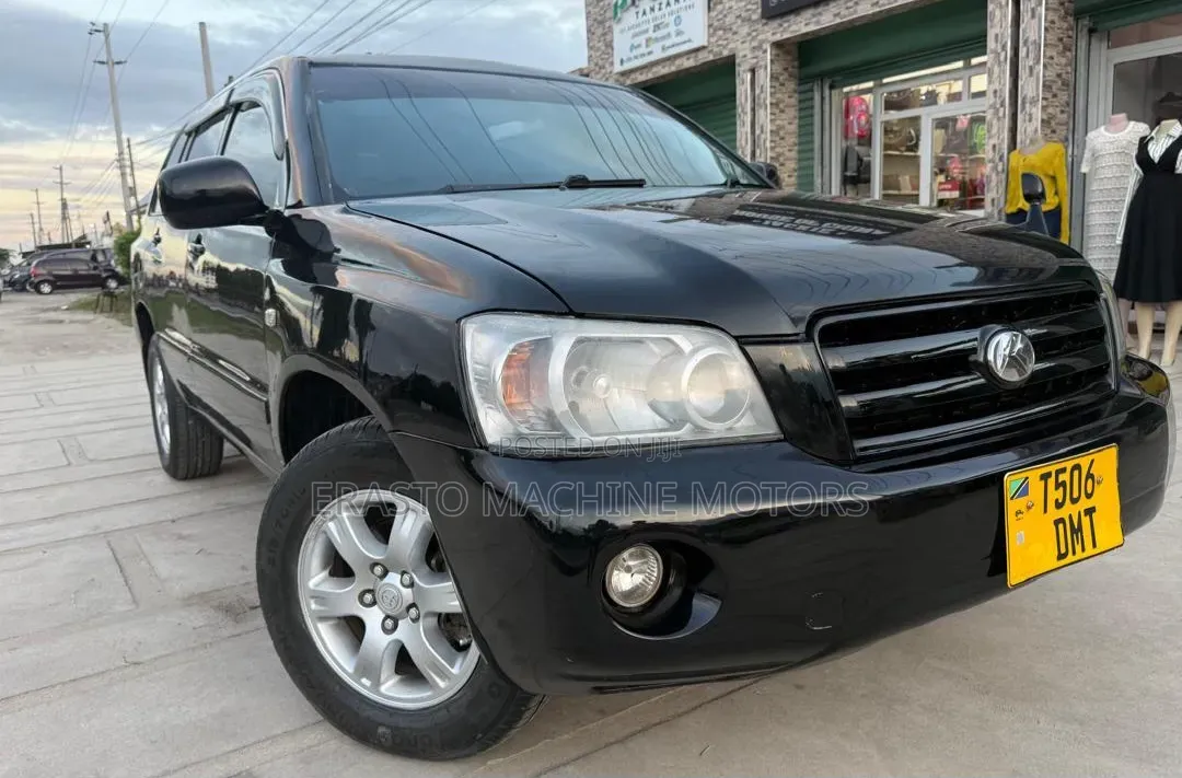 Toyota Kluger 2004 Black