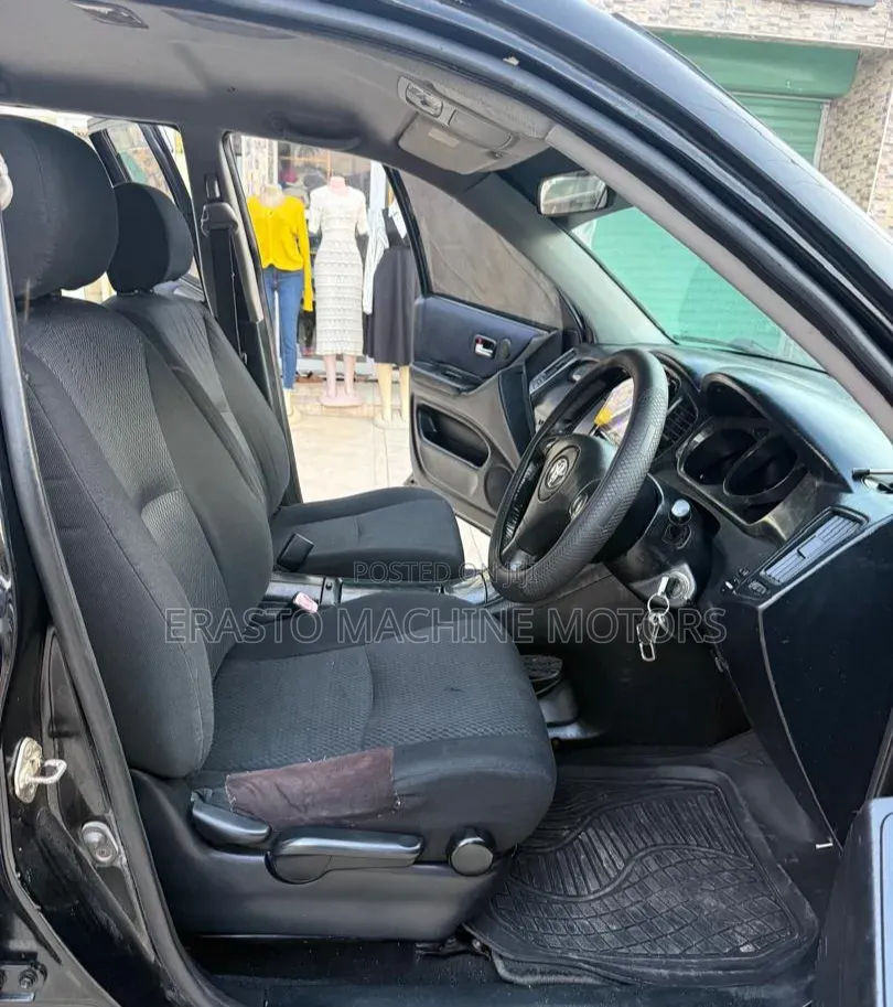 Toyota Kluger 2004 Black