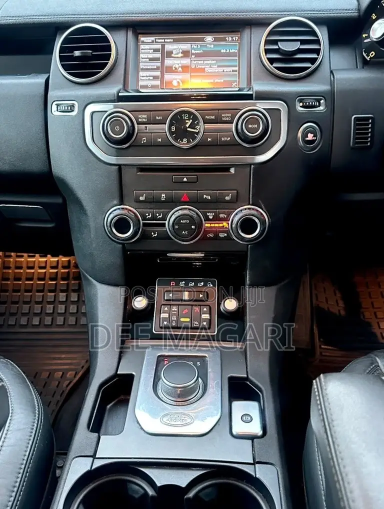 Land Rover Discovery 2013 Blue