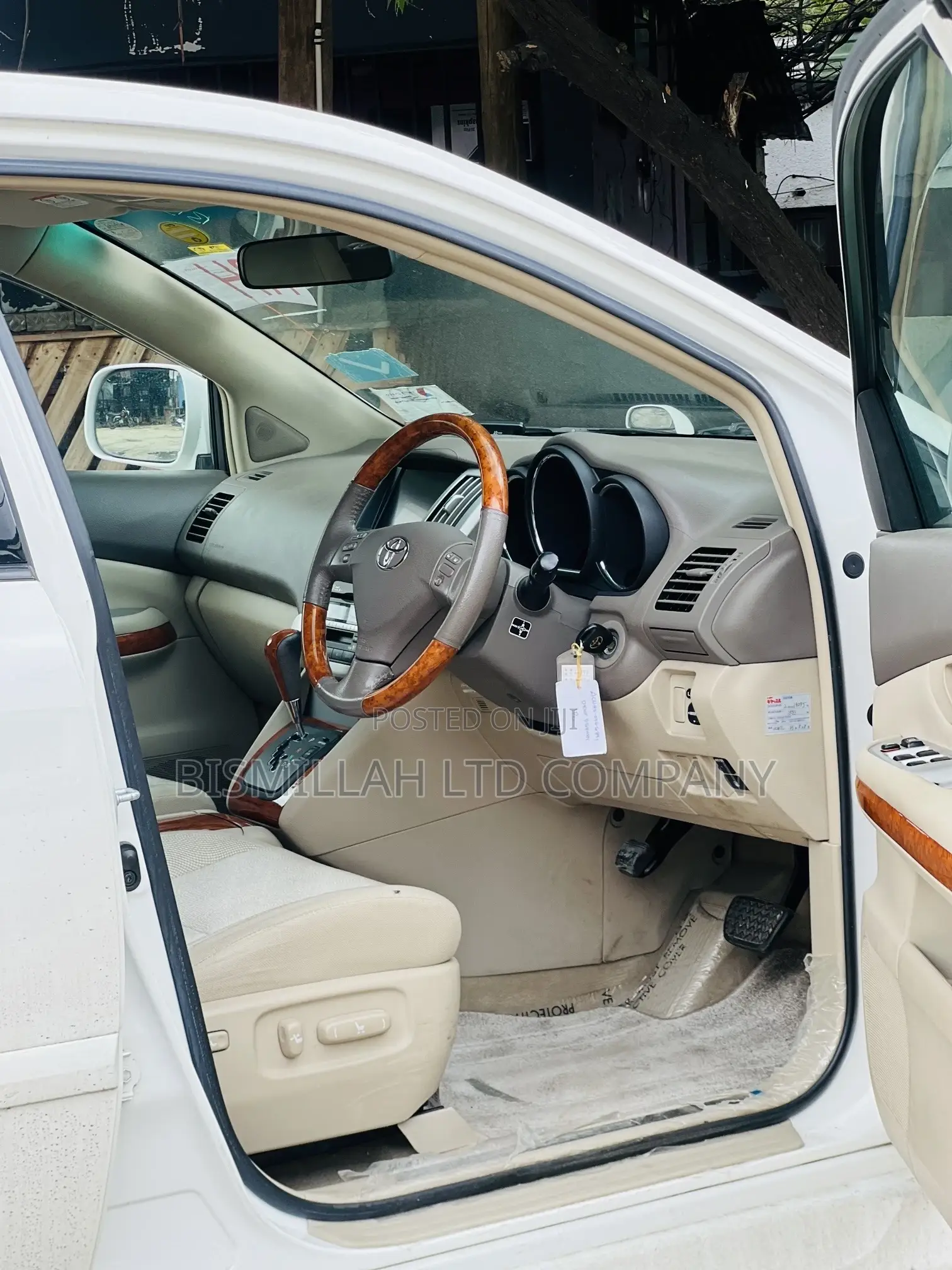 Toyota Harrier 2007 White