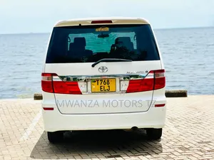 Toyota Alphard 2005 White