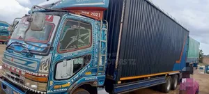 Fuso Tandam Kali 1999 Blue
