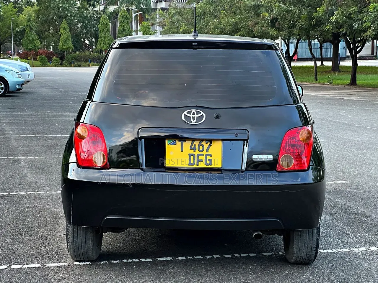 Toyota IST 2004 Black