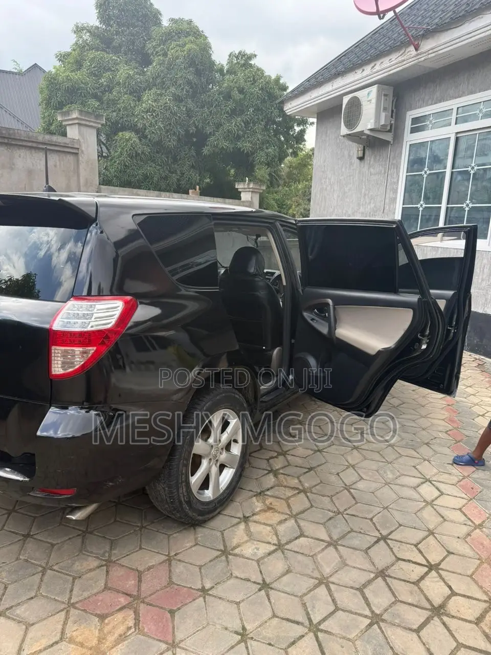 Toyota Vanguard 2007 Black