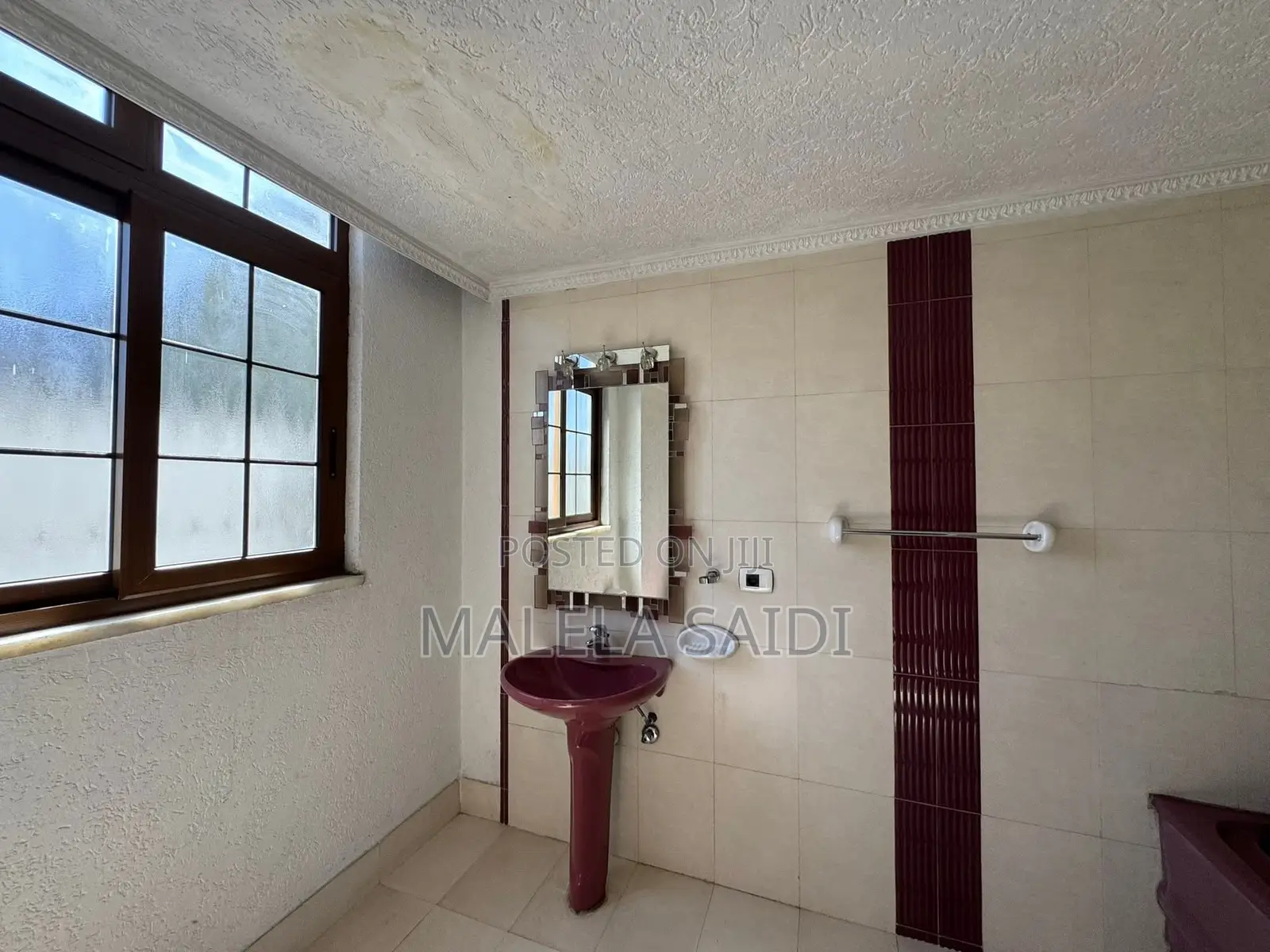7bdrm House in Mikocheni for rent