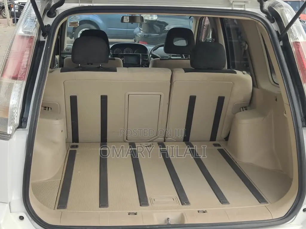 Nissan X-Trail 2004 White