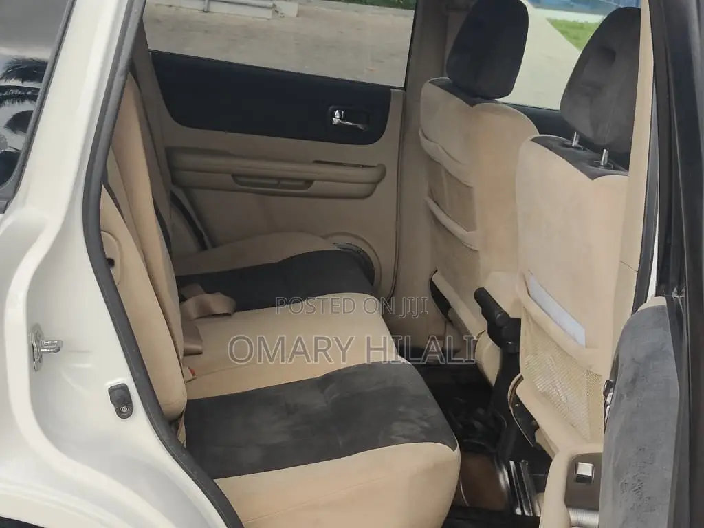 Nissan X-Trail 2004 White
