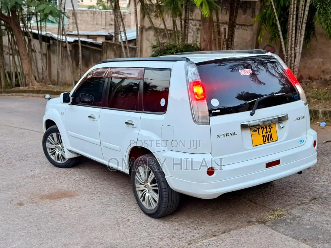 Nissan X-Trail 2004 White