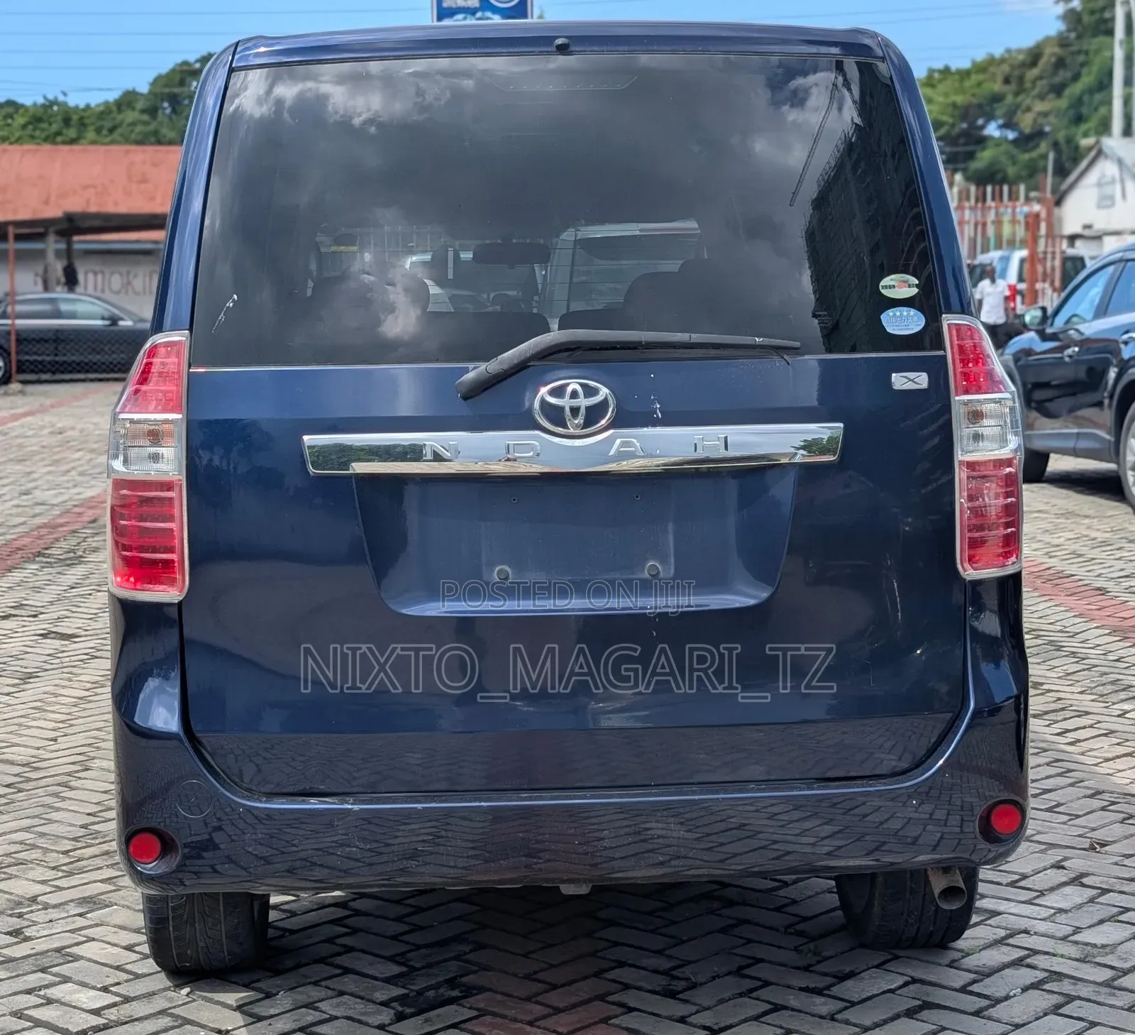 Toyota Noah 2008 Blue
