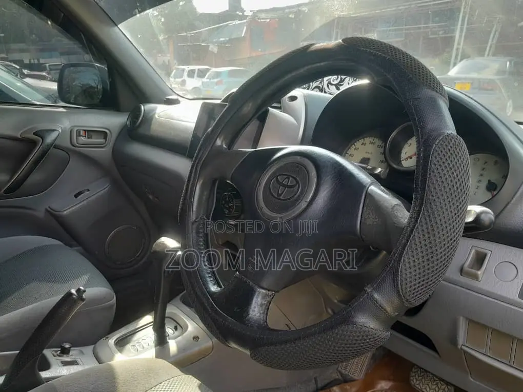 Toyota RAV4 2005 Silver