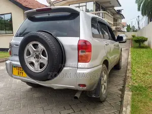 Toyota RAV4 2005 Silver