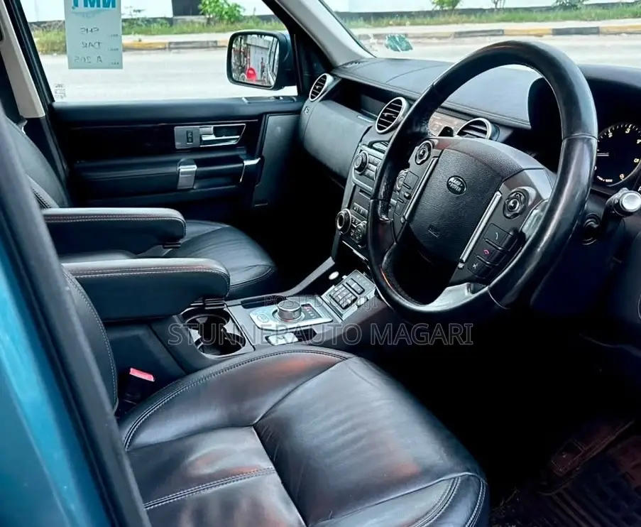 Land Rover Discovery 2013 Green