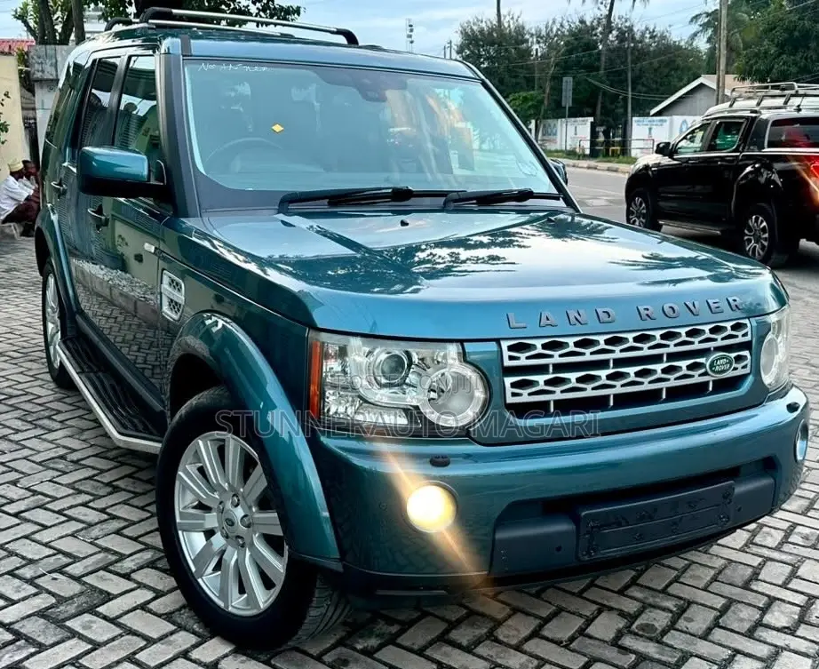 Land Rover Discovery 2013 Green