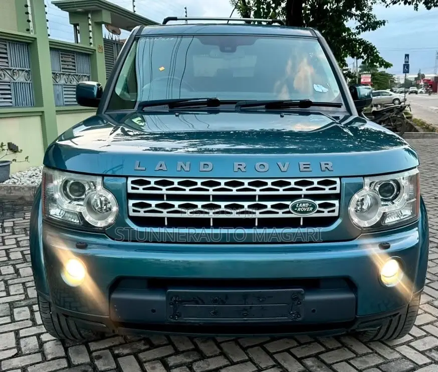 Land Rover Discovery 2013 Green