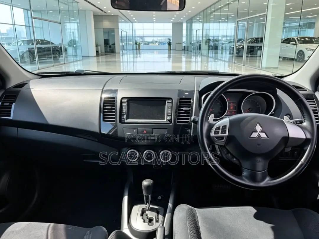 Mitsubishi Outlander 2015 Blue