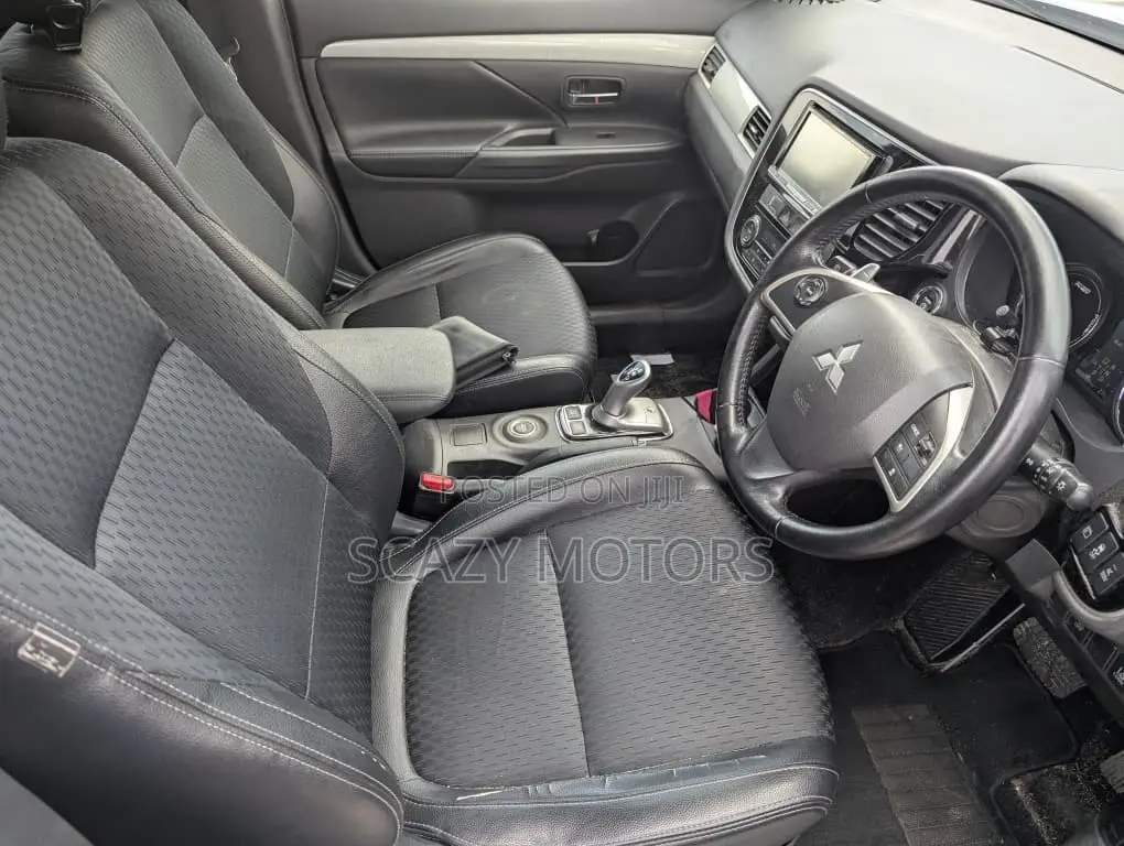 Mitsubishi Outlander 2015 Blue