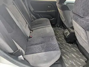 Toyota Harrier 2001 Silver
