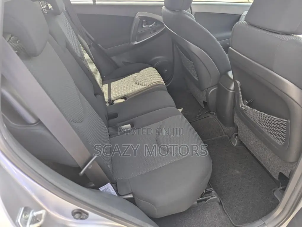 Toyota RAV4 2009 Silver