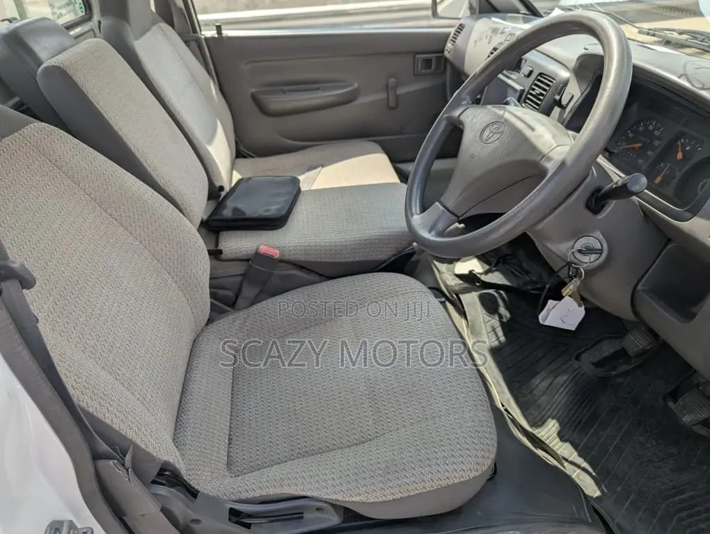 Toyota Townace 1999 White