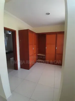 Furnished 4bdrm Villa in Oyster Bay for rent
