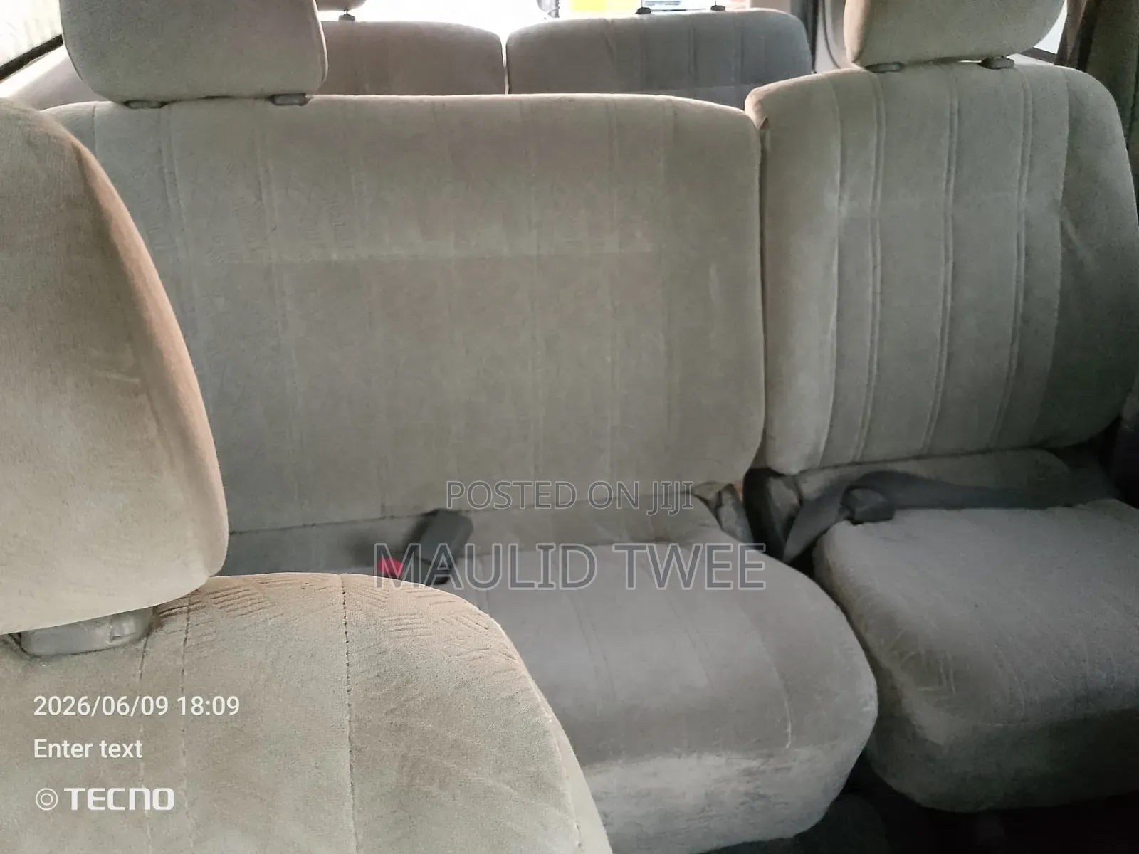 Toyota Noah 2002 Silver